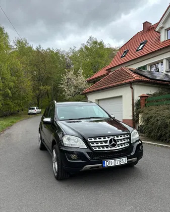 mercedes benz ml Mercedes-Benz ML cena 49900 przebieg: 335000, rok produkcji 2009 z Wałbrzych